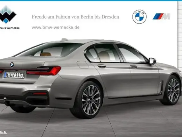 BMW 730