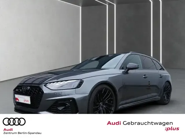 Audi RS4