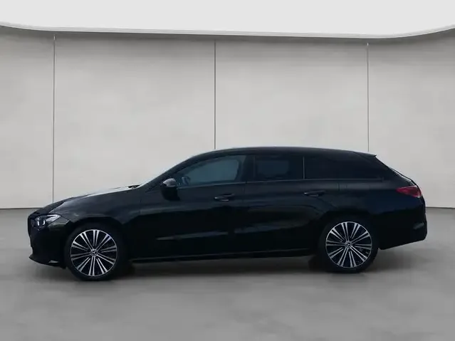 Mercedes-Benz CLA 220