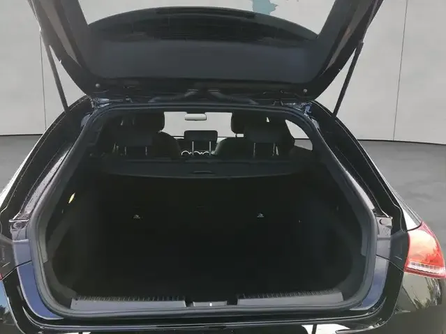 Mercedes-Benz CLA 220