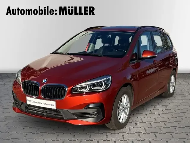 BMW 218
