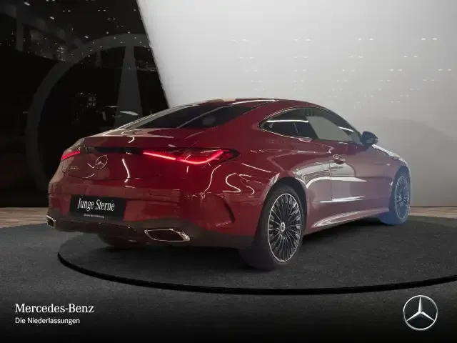 Mercedes-Benz CLE 300