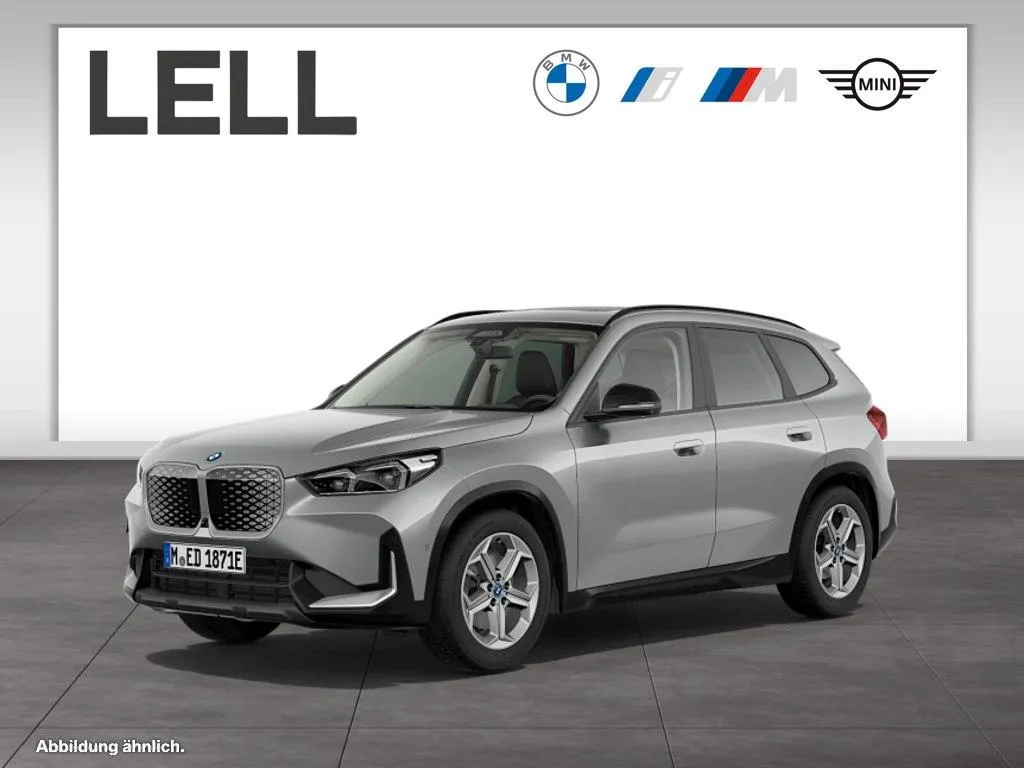 BMW iX1