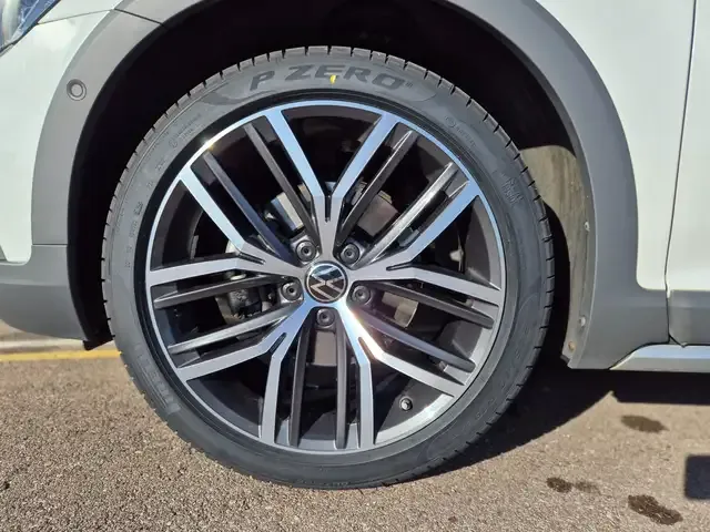 Volkswagen Passat Alltrack