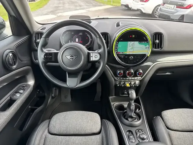 MINI Cooper SE Countryman