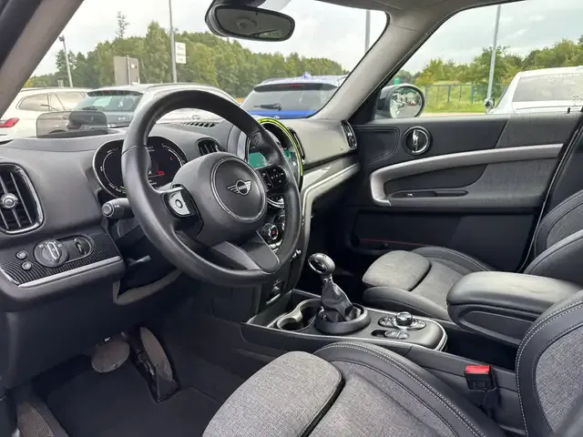 MINI Cooper SE Countryman