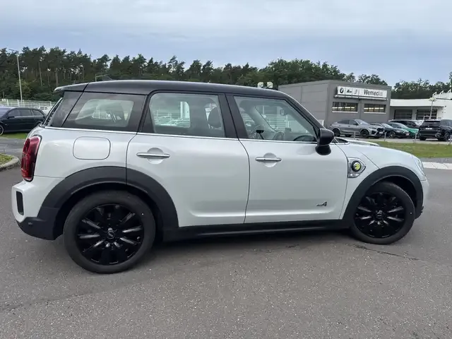 MINI Cooper SE Countryman