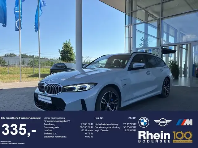 BMW 330