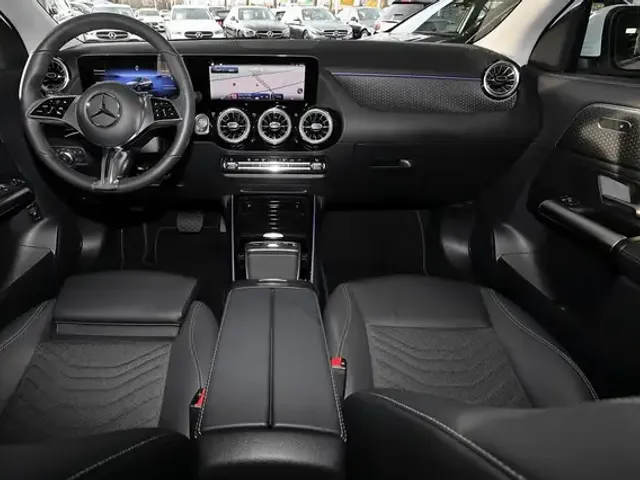 Mercedes-Benz GLA 180