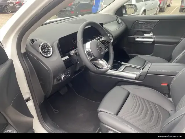 Mercedes-Benz GLA 180