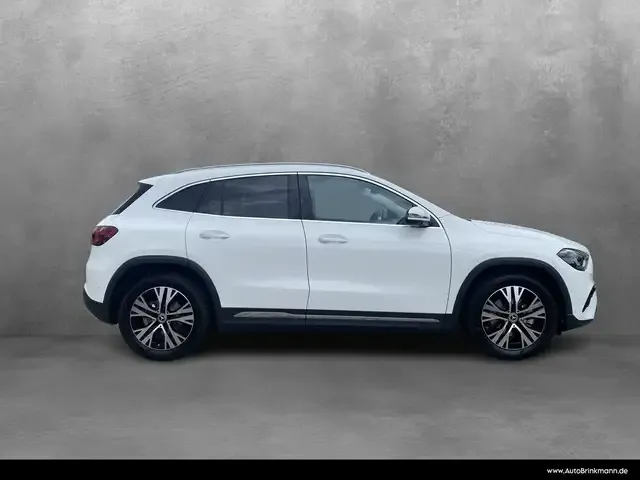 Mercedes-Benz GLA 180