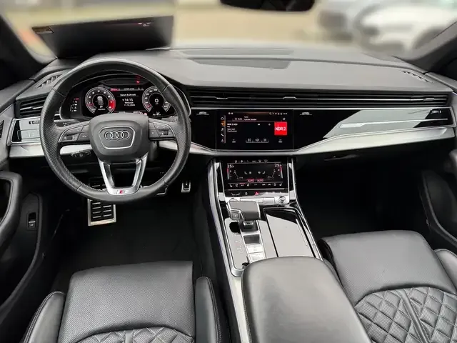 Audi SQ8