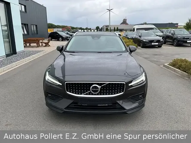 Volvo V60 Cross Country