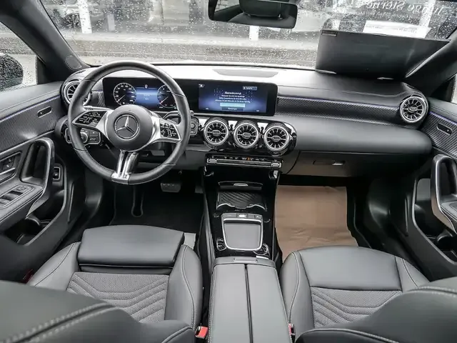 Mercedes-Benz CLA 180