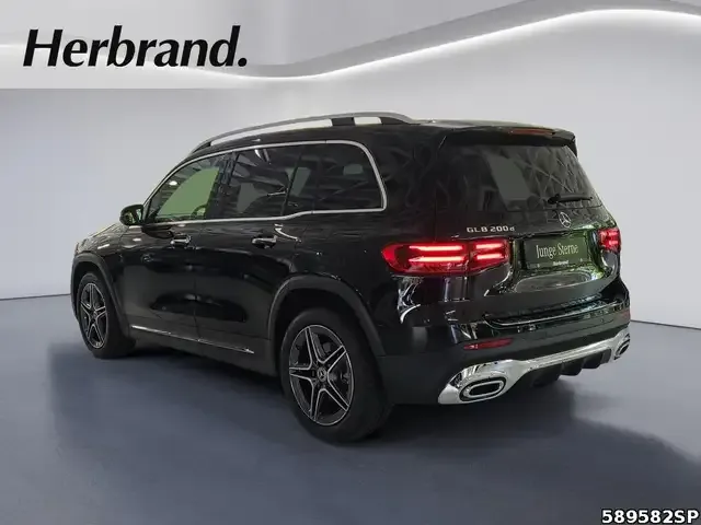Mercedes-Benz GLB 200