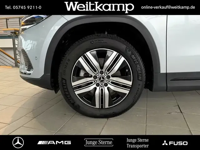 Mercedes-Benz EQA 300