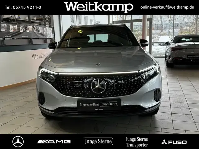 Mercedes-Benz EQA 300