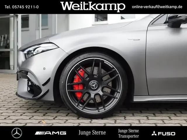 Mercedes-Benz A 45 AMG