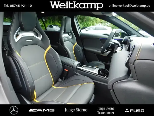 Mercedes-Benz A 45 AMG