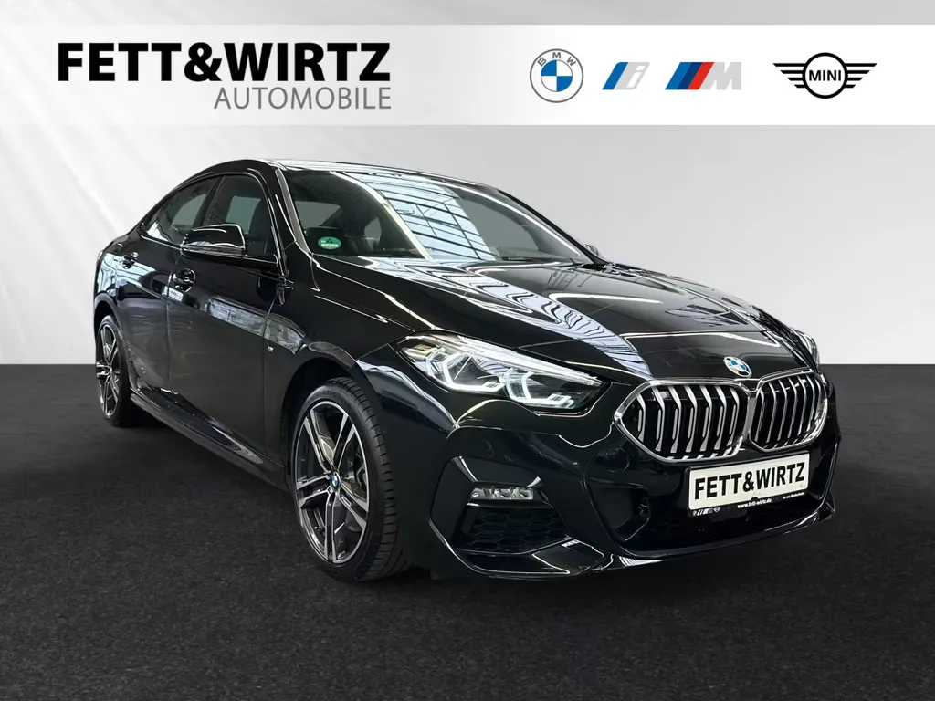 BMW 220