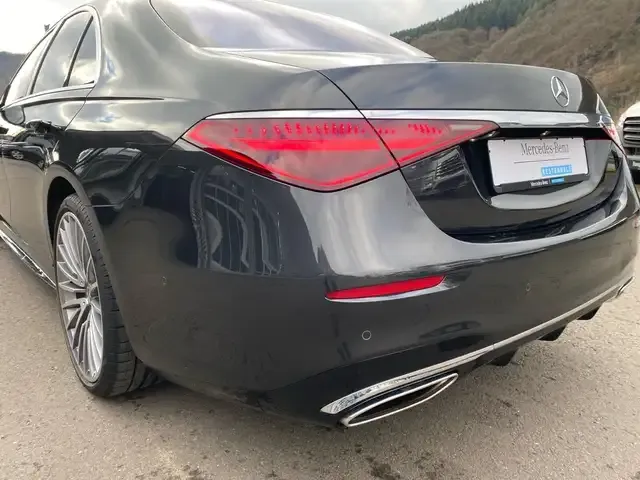 Mercedes-Benz S 500