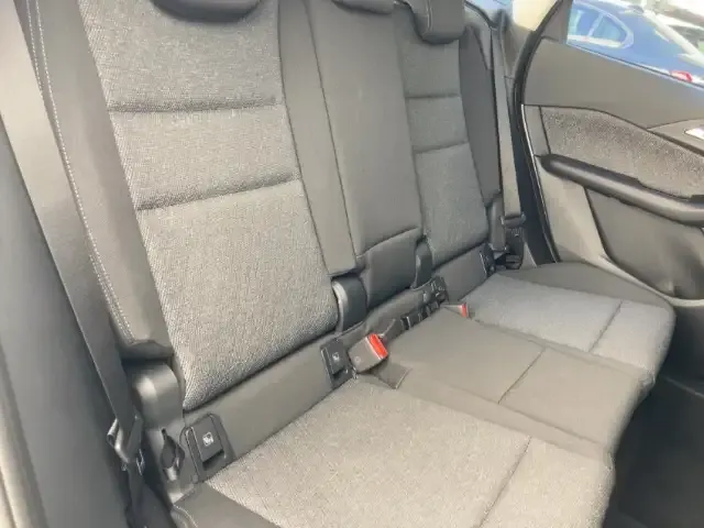 BMW 216
