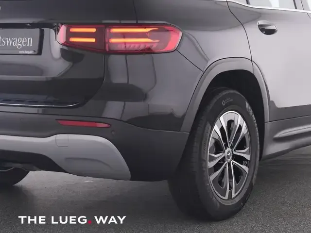 Mercedes-Benz GLB 180