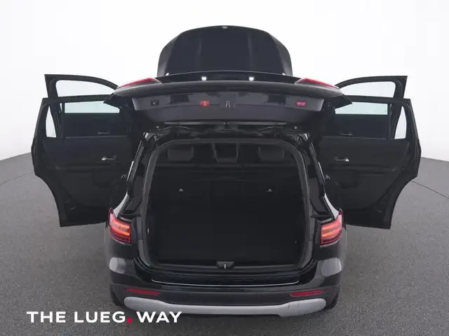 Mercedes-Benz GLB 180