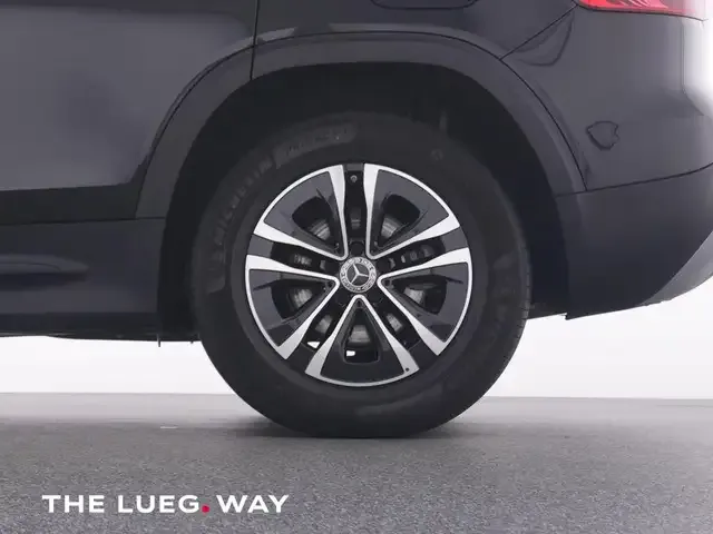 Mercedes-Benz GLB 180
