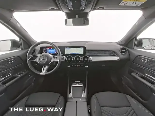 Mercedes-Benz GLB 180