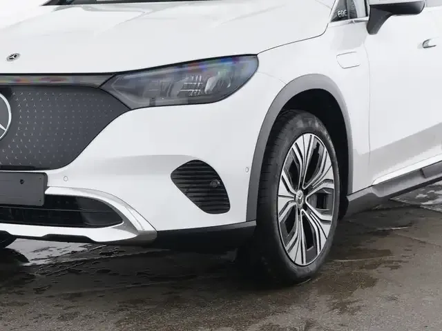 Mercedes-Benz EQE SUV