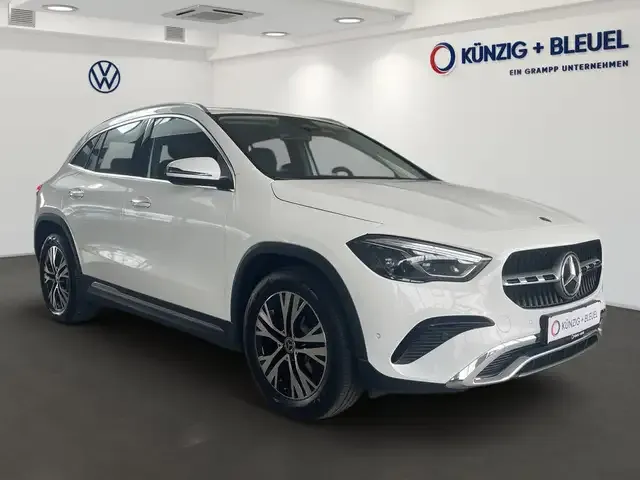 Mercedes-Benz GLA 180