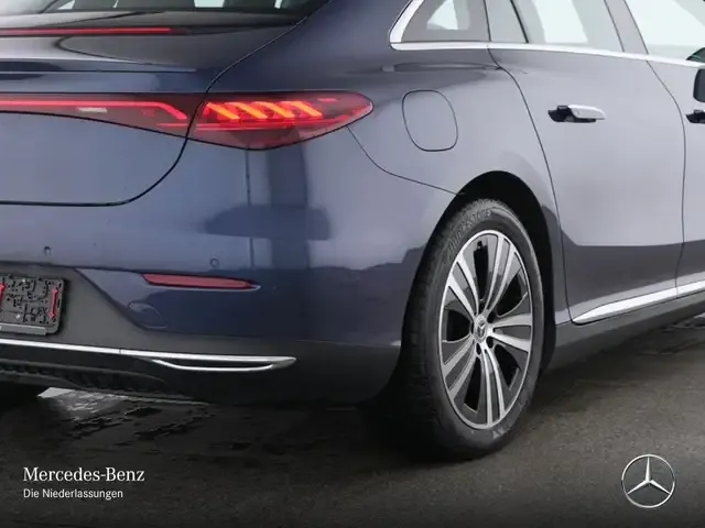 Mercedes-Benz EQE 350