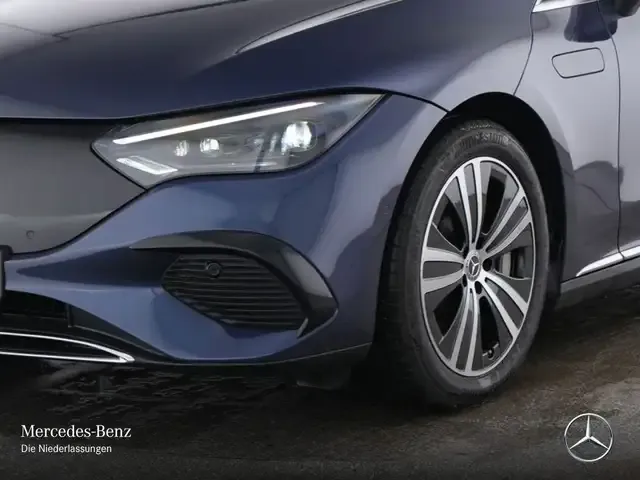 Mercedes-Benz EQE 350