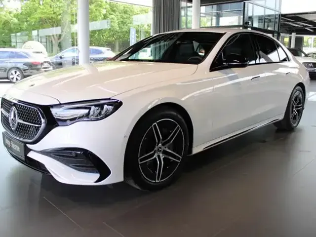 Mercedes-Benz E 200