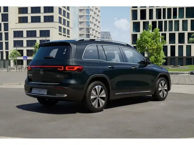 Mercedes-Benz EQB 350
