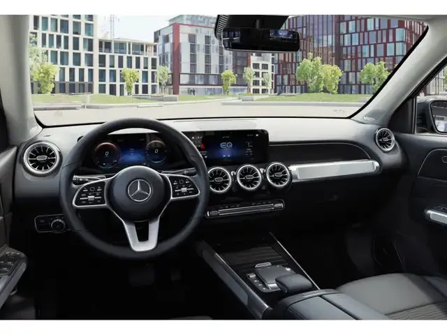 Mercedes-Benz EQB 350