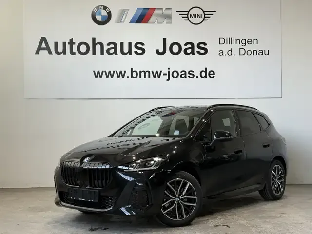 BMW 225