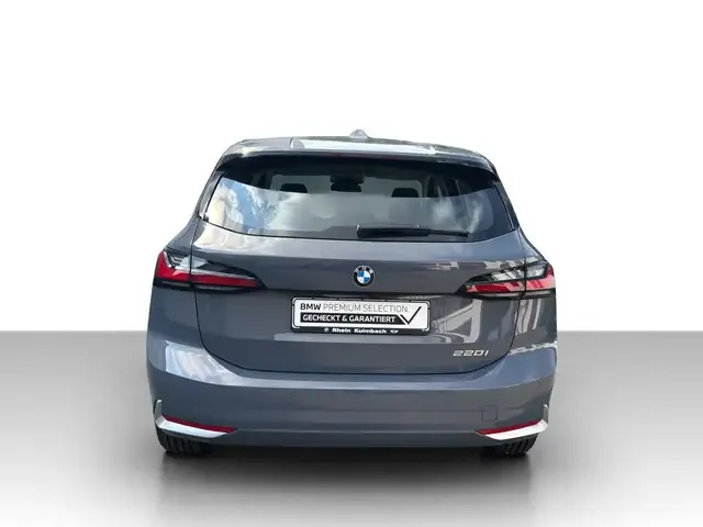 BMW 220