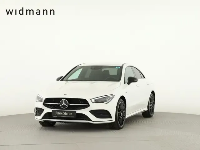 Mercedes-Benz CLA 250