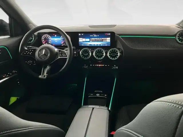 Mercedes-Benz GLA 180