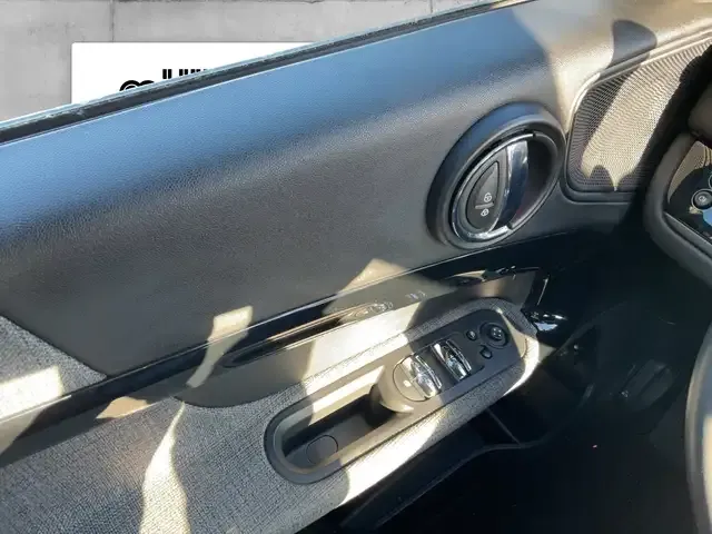 MINI Cooper SE Countryman