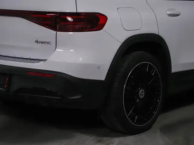 Mercedes-Benz EQB 300