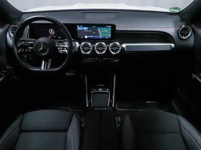 Mercedes-Benz EQB 300