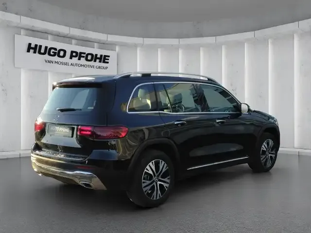 Mercedes-Benz GLB 200