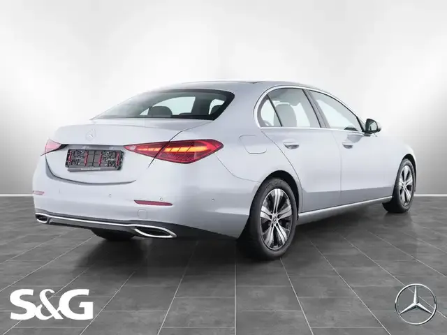 Mercedes-Benz C 180
