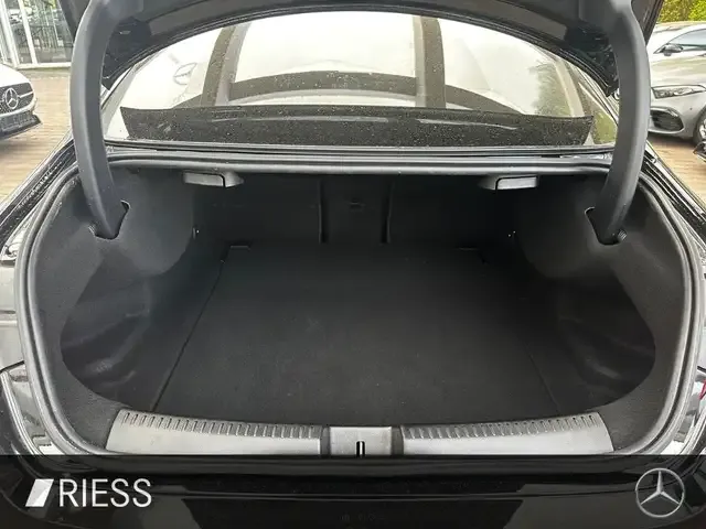 Mercedes-Benz CLA 220