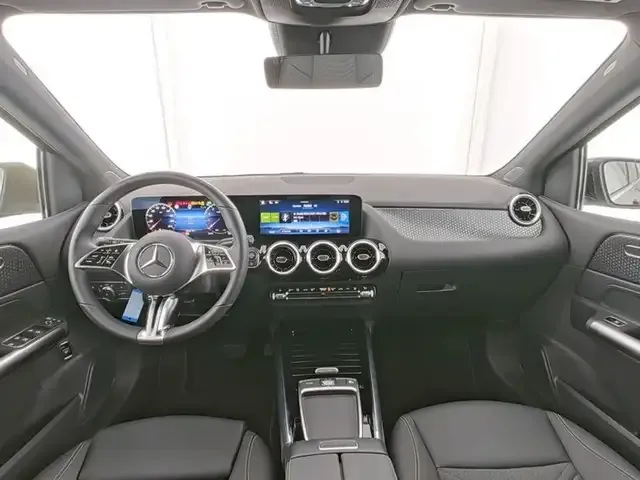 Mercedes-Benz B 220