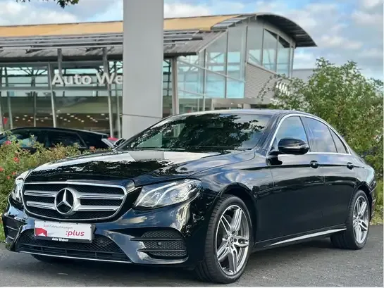 Mercedes-Benz E 220