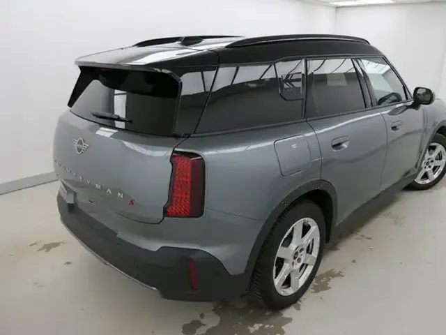 MINI Cooper S Countryman